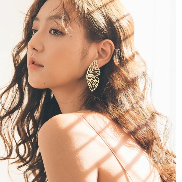 Urban Outfitters Jewelry - “Monarch Queen” Butterfly Wing Statement Earrings